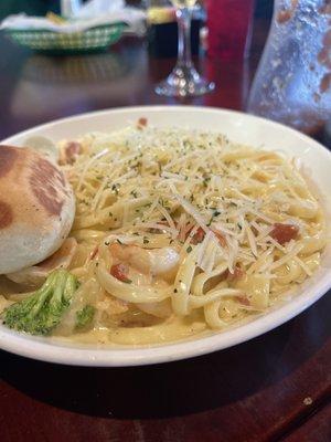 Shrimp Alfredo