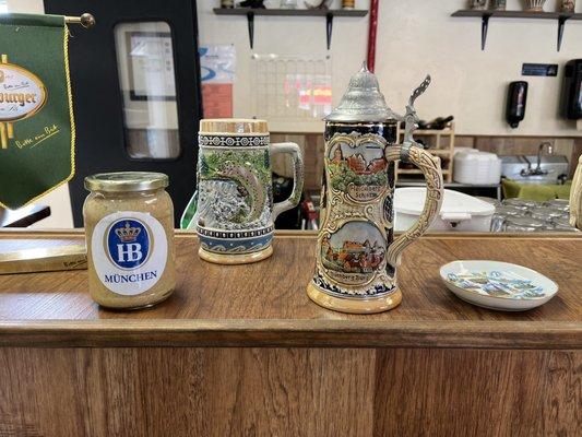 Beer steins mugs etc