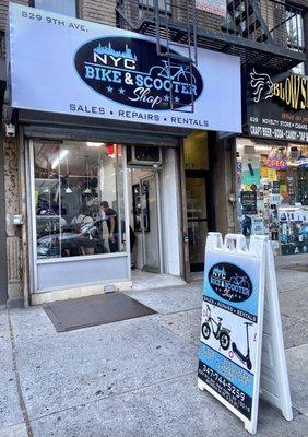 NYC BIKE & SCOOTER SHOP 9th Ave & 55th Street