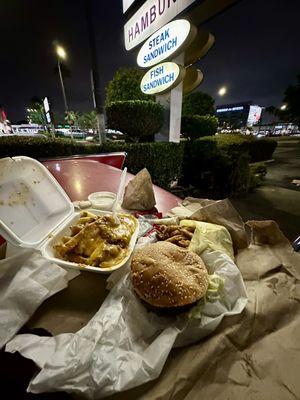 Chili cheese fries, Bacon burger, Fried Zuchini