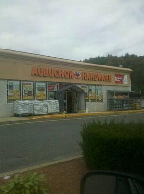 Aubuchon Hardware