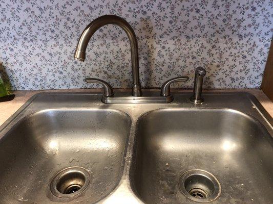 New sink and faucet