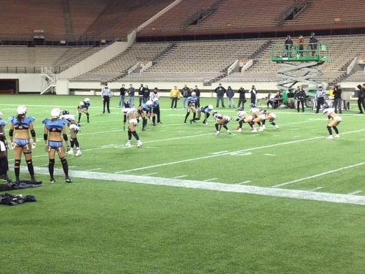 The Toronto Triumph battle the Orlando Fantasy at the Citrus Bowl.