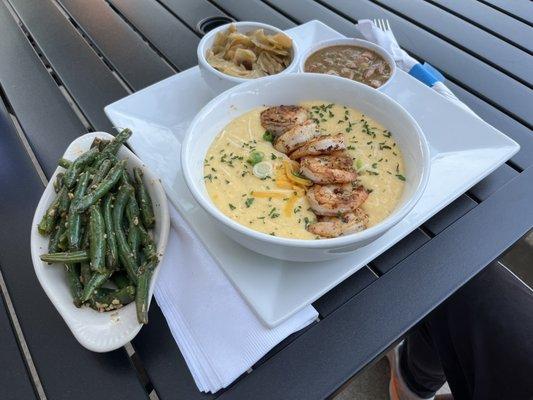 Shrimp & Grits with extra green beans and fried cabbage. 7 shrimps in total.