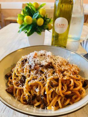 Spaghetti Bolognese with mushrooms and Italian Sausage