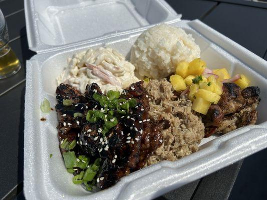 Hawaiian plate