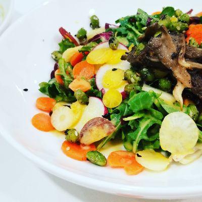 Organic Baby Arugula, with Rainbow Carrots and Roasted Wild Mushrooms