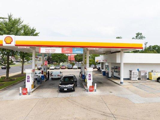 Fuel up at Shell located at 6001 Greenbelt Road Berwyn Heights, MD!