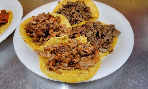 Asada & pastor tacos