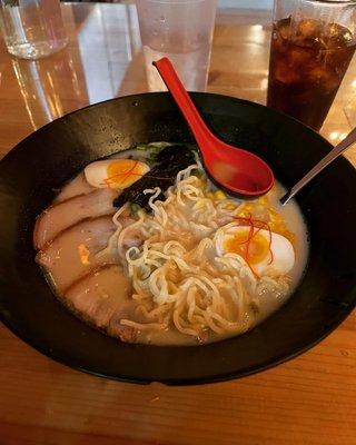 tonkotsu ramen