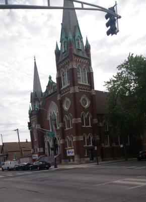 Iglesia Christiana Manantial De Vida - sw corner of California Ave. and Pope John Paul II Drive (43rd St.)