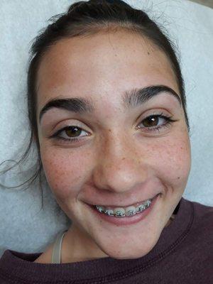 Natural teen brow waxing/shaping