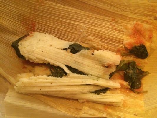 The vegan spinach and vegan pinto bean tamales were excellent! Will definitely go back for more.