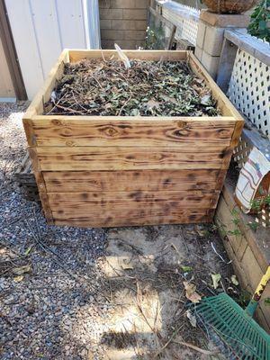 Compost bin