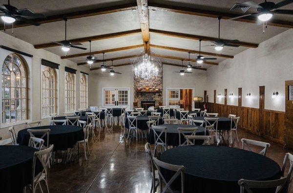 Lakeside dining hall venue space