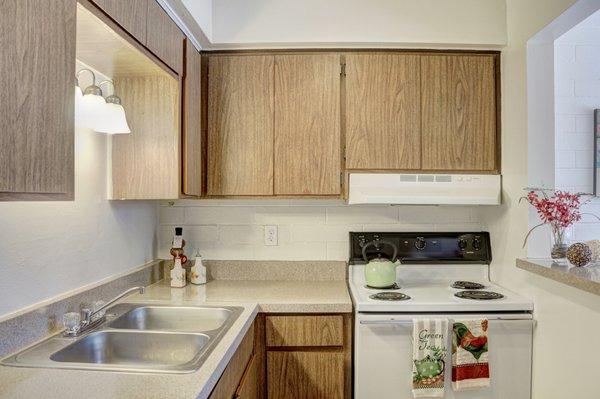 Vista Ventana apartments in Tucson, AZ Kitchen