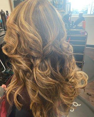 Highlights and blow dry