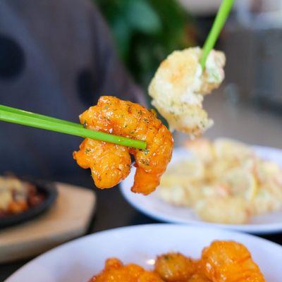 Have you tried our fried shrimp dishes? We have two delicious flavors, lemon and chili! Both are packed with savory goodness!