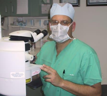 Dr Kinnas performing Laser Vision Correction