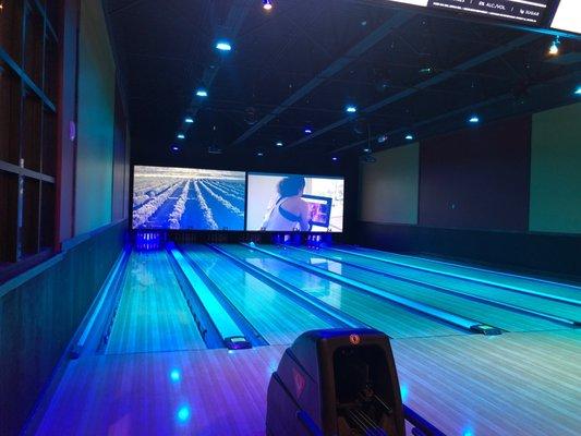 Bowling lanes with large screens