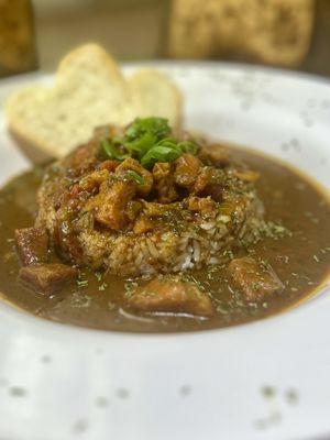 Alligator sauce piquante