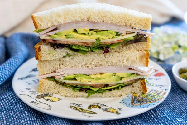 Turkey Avo Sandwich