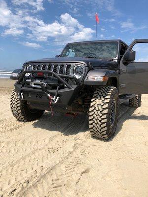 Front Fab Four bumper and warm winch