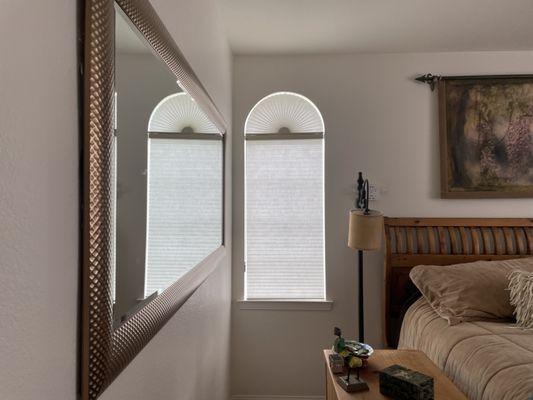 Duette® Honeycomb Shades provide a classic look with excellent energy efficiency, softened light, and street-level privacy.