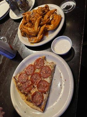 Pepperoni Pizza Slice with Jumbo Wings