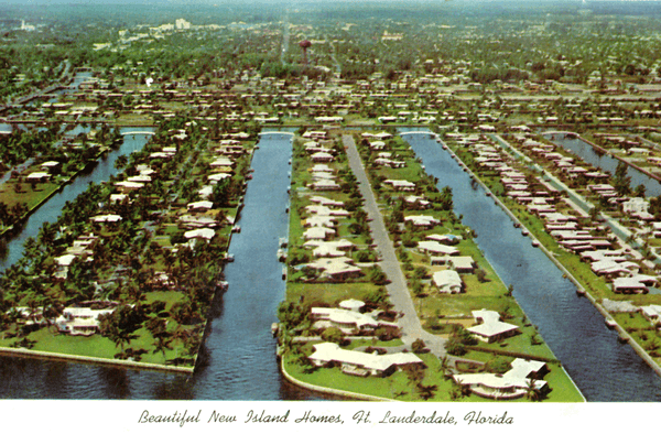 Aerial view vintage postcard of Las Olas Isles