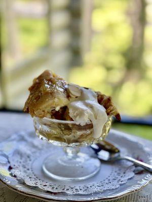 Amaretto Bread Pudding