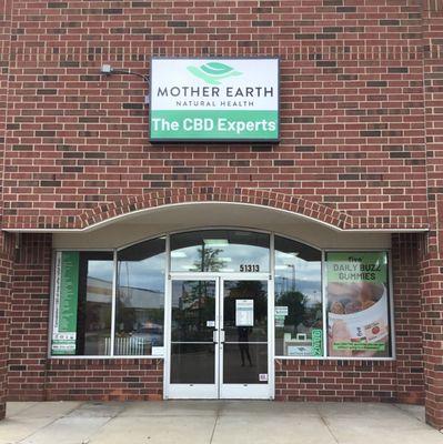 Mother Earth Natural Health - The CBD Experts: featuring top quality hemp CBD, vitamins, essential oils, genuine Salt Lamps, sage, and more!