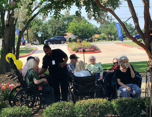 Great day for refreshments in the cool breeze