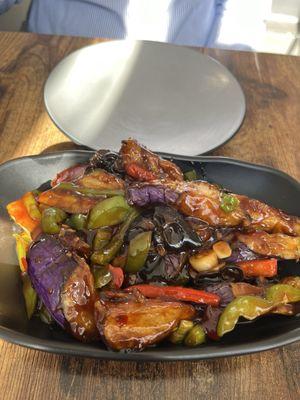 Eggplants in Garlic Sauce (V)