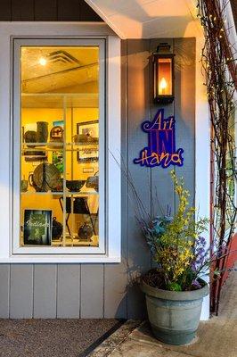 Art IN Hand is a cooperative gallery owned and operated by local artists