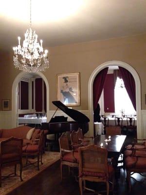 Chandeliers, grand piano, fine wines...pure elegance!