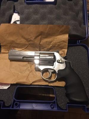 Purchased this yesterday. Smith& Wesson 686 plus  .357 Magnum. Beautiful firearm. Will be coming back.