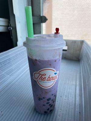 Taro bubble tea with tapioca