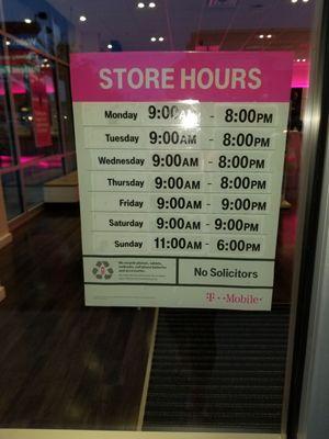 Store hours