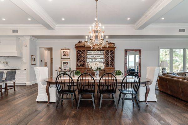 Traditional Dining Room