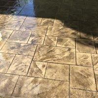 Ashlar Slate pattern with Taupe color and medium gray release