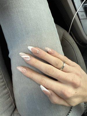 nails