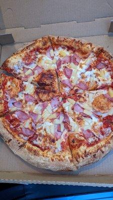 Large Hawaiian Pizza