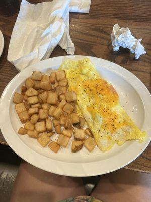 veggie omelette with home fries