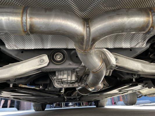 Best custom Y-pipe. Impeccable welds!