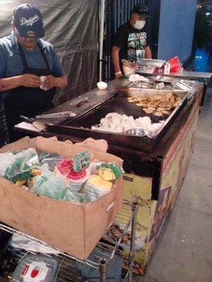 El Chufis ' East LA Taco & Burrito Stand