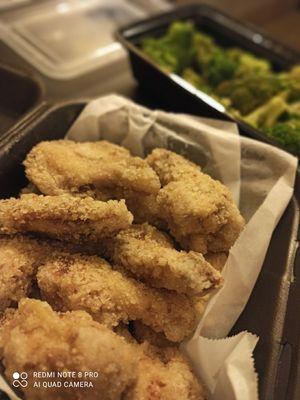 Taiwanese Fried WINGs.  Garlic Parmesan Flavor