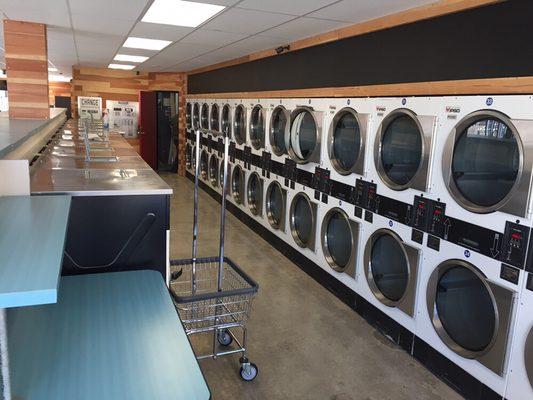 All 40 dryers 12 min for only 25 cents.  Do your laundry in less time than at home. Use our Free WiFi.