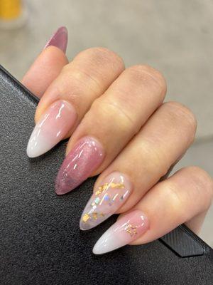 Pink nails - cat eye/ ombré design