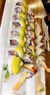 Kiwi Mango Roll, Dragon Roll, Crunch Roll